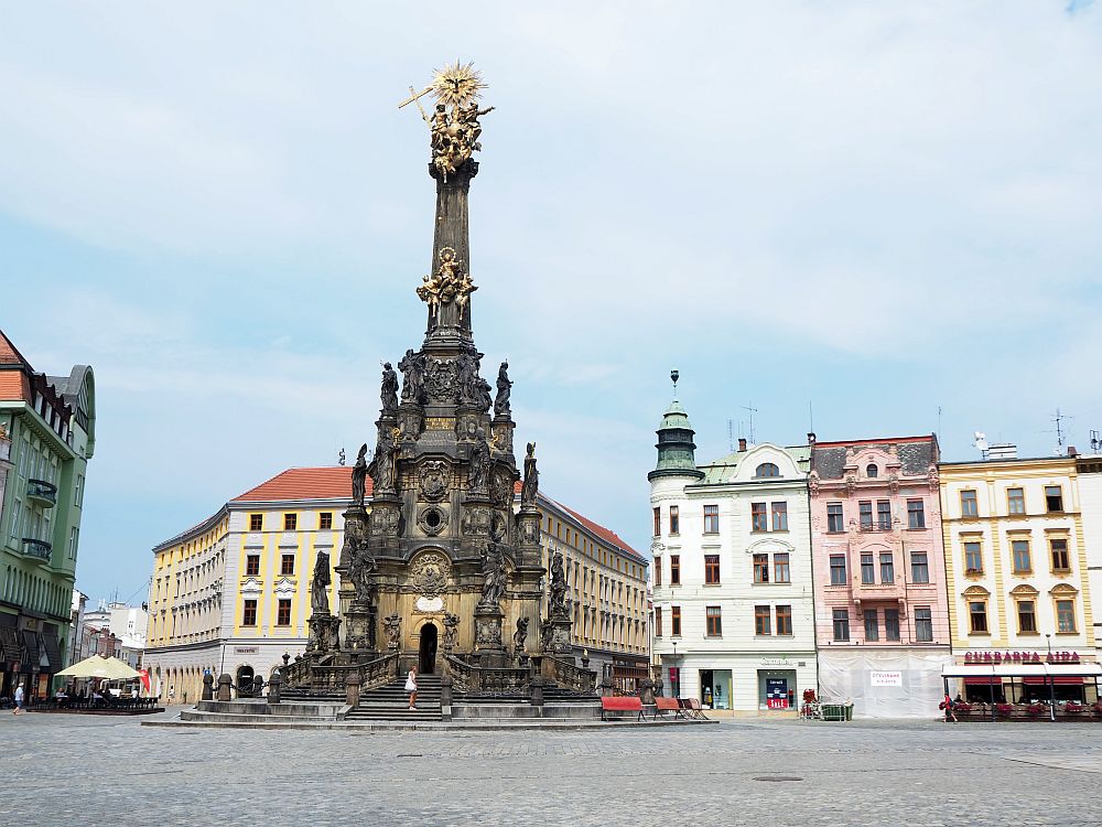 A view of the whole column in Olomouc.