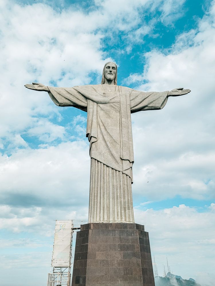 The statue of Jesus with his arms outstretched to either side.