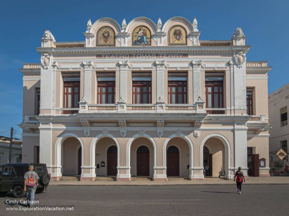 A classical-style theater building.